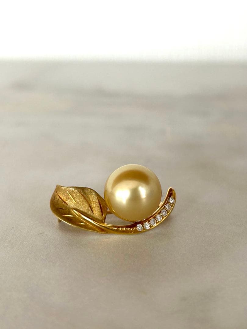 南洋真珠　ブローチ　K18 ダイヤモンド　ゴールド