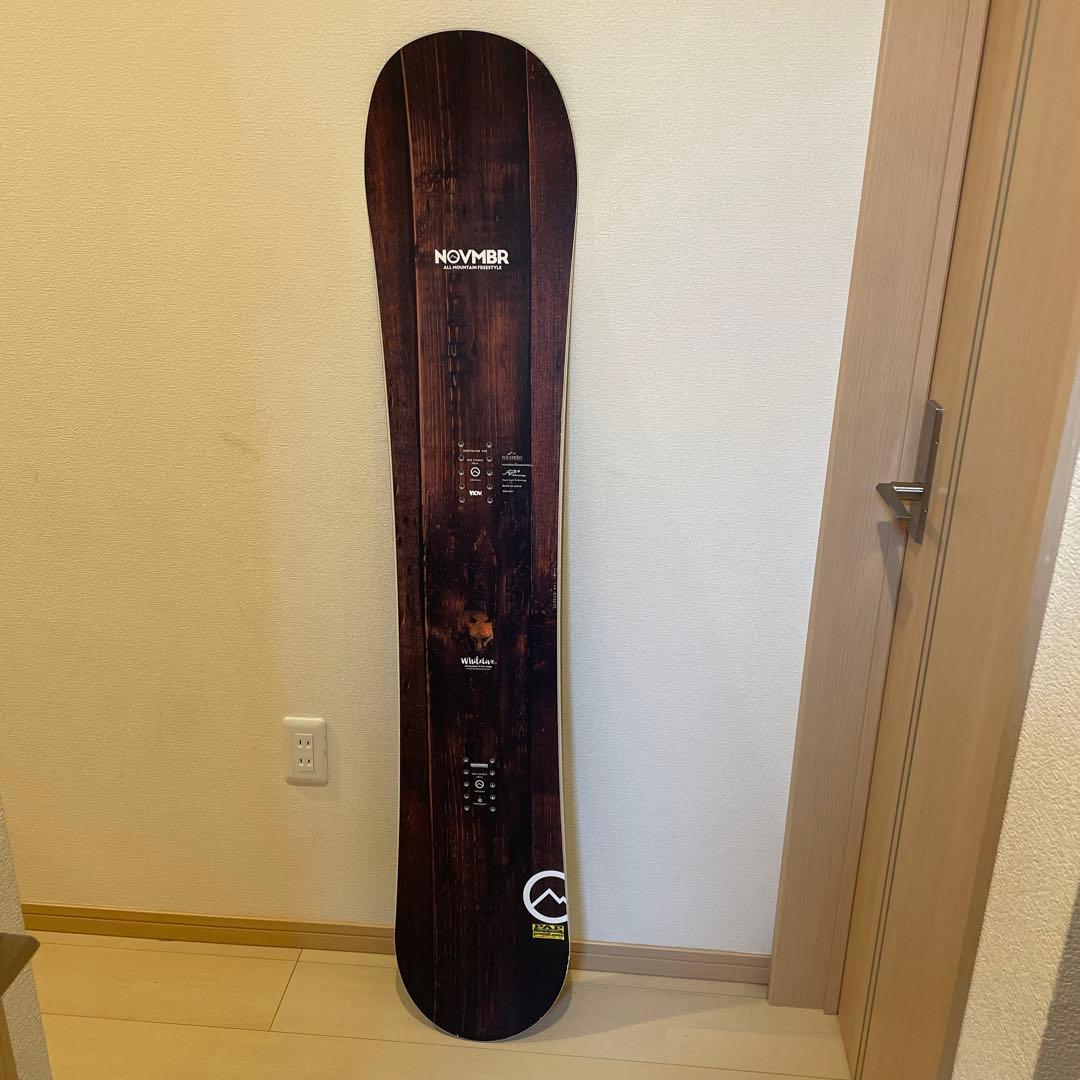NOVMBR スノーボード ウッド調 ブラック2020-2021モデル148㌢