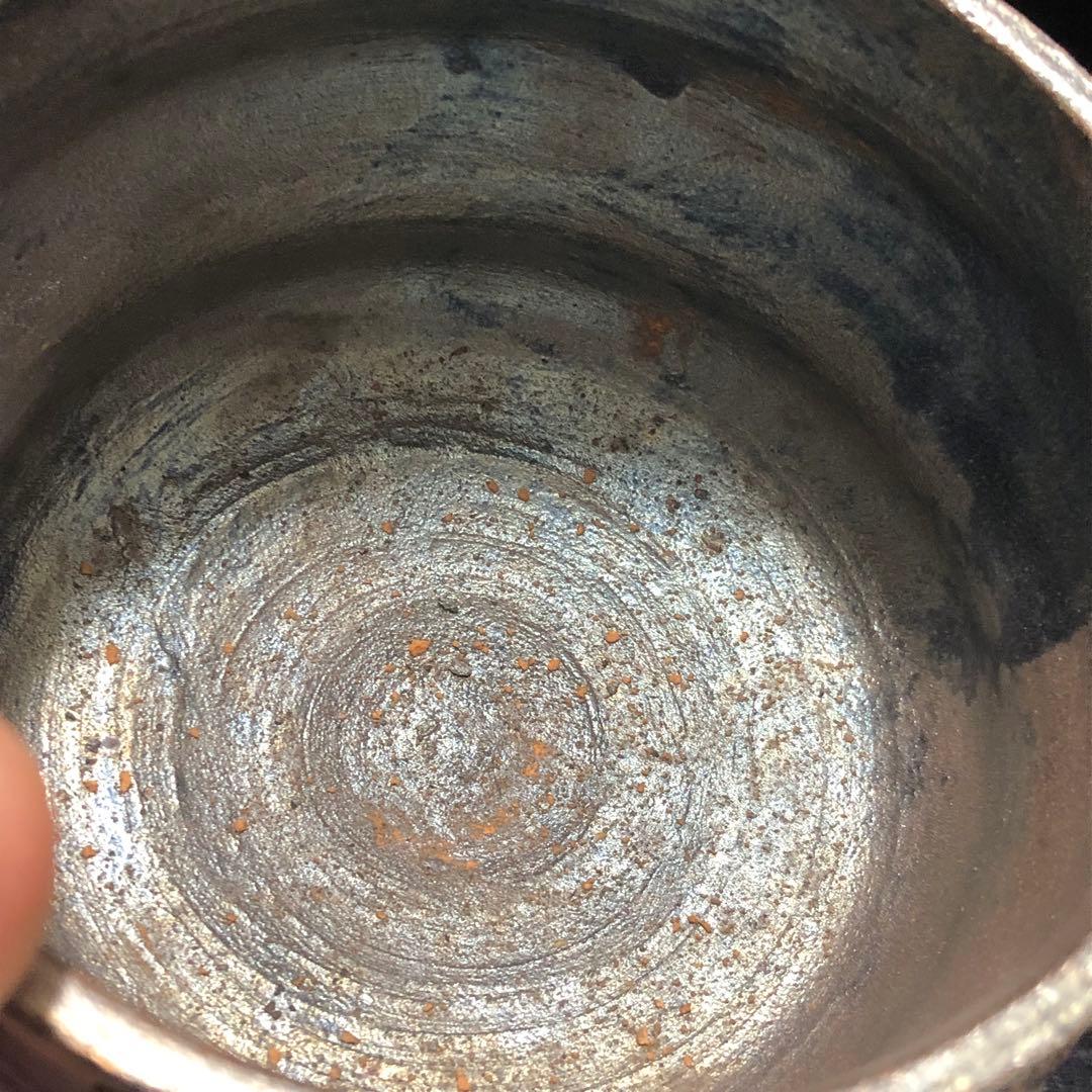 美しい古美術◼️蔵から謎の光を放っている大きな抹茶茶碗が出てきました。茶道具、骨董