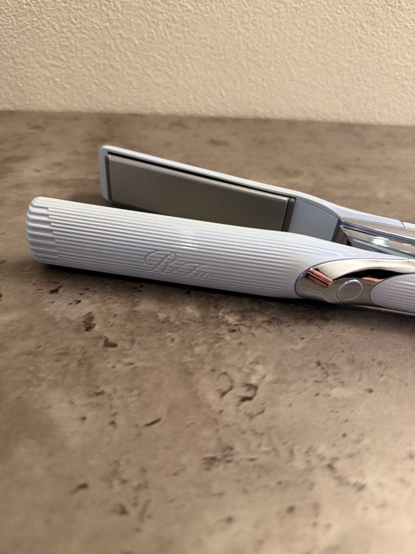 MTG　ReFa STRAIGHT IRON PRO