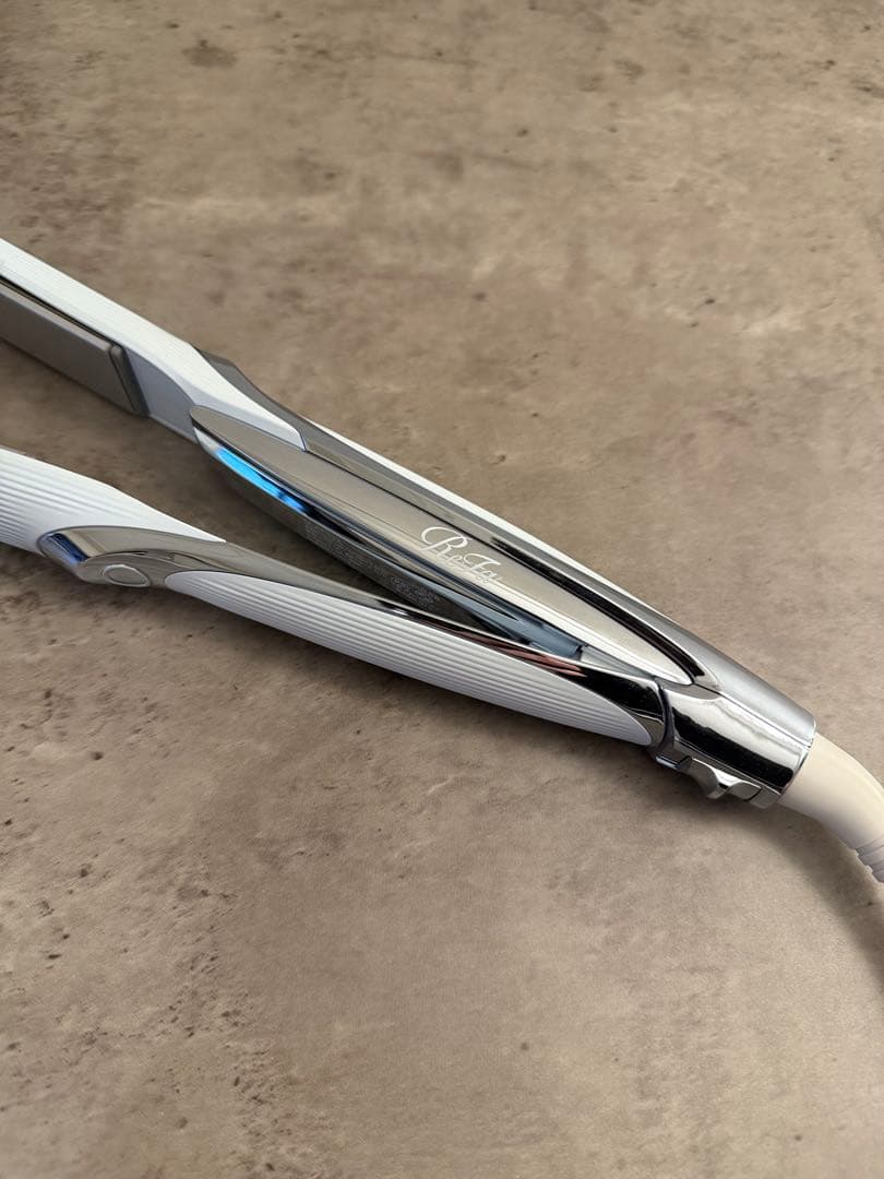 MTG　ReFa STRAIGHT IRON PRO