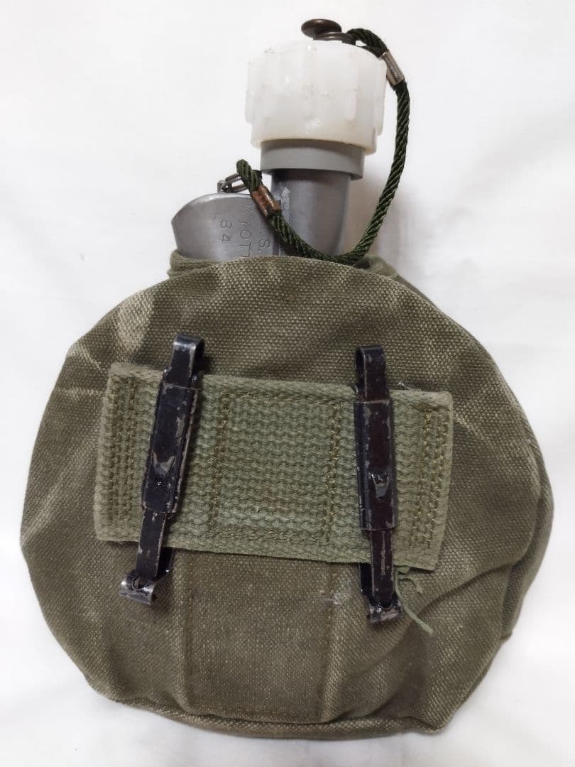 (5050)米軍実物　寒冷地用キャンティーン＆カバー　ユーズド　レア