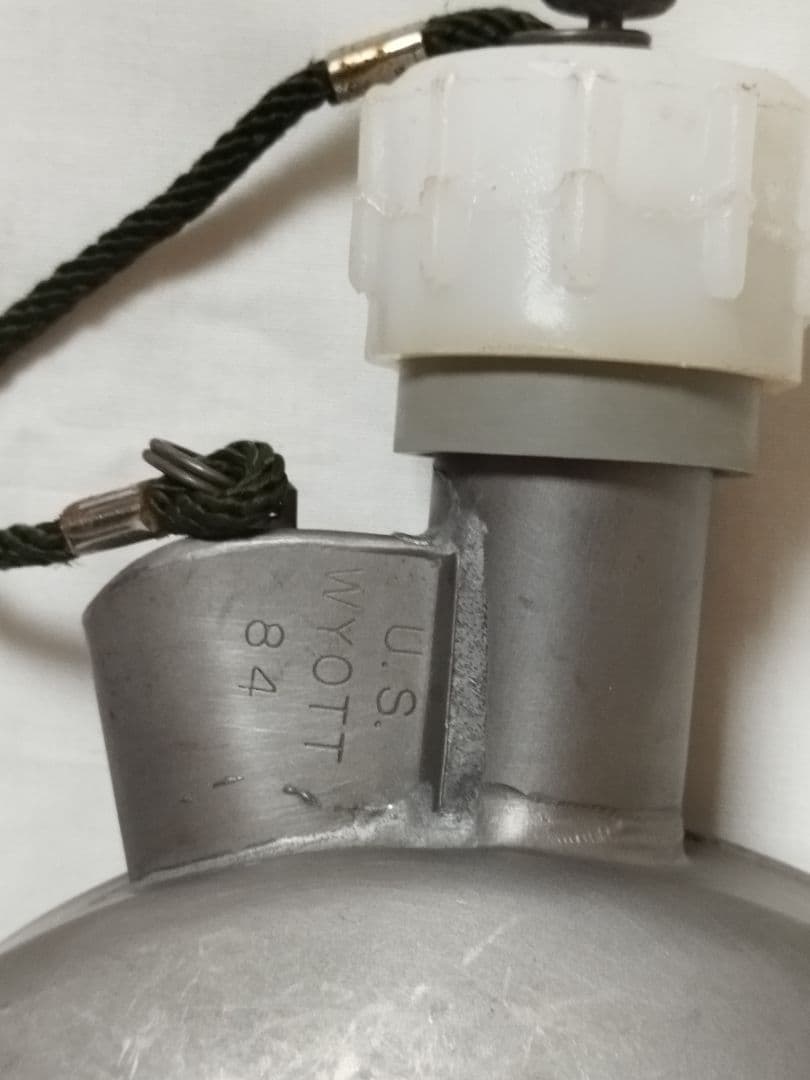 (5050)米軍実物　寒冷地用キャンティーン＆カバー　ユーズド　レア