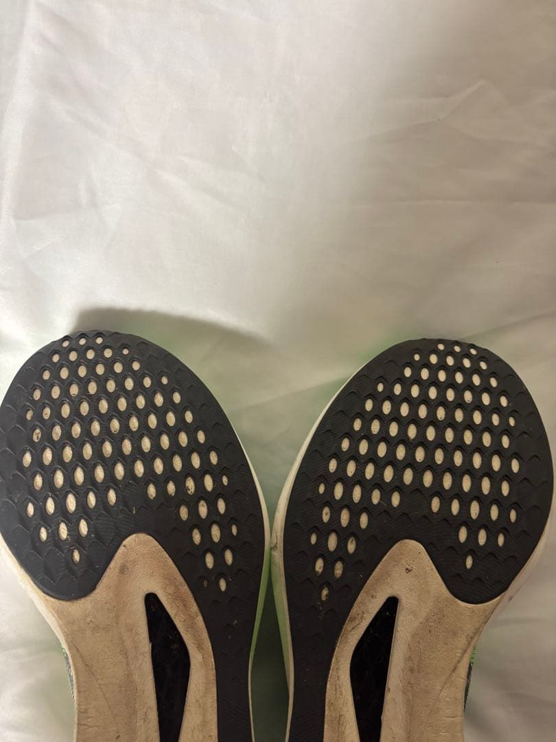 アシックス　マジックスピード5 27センチ