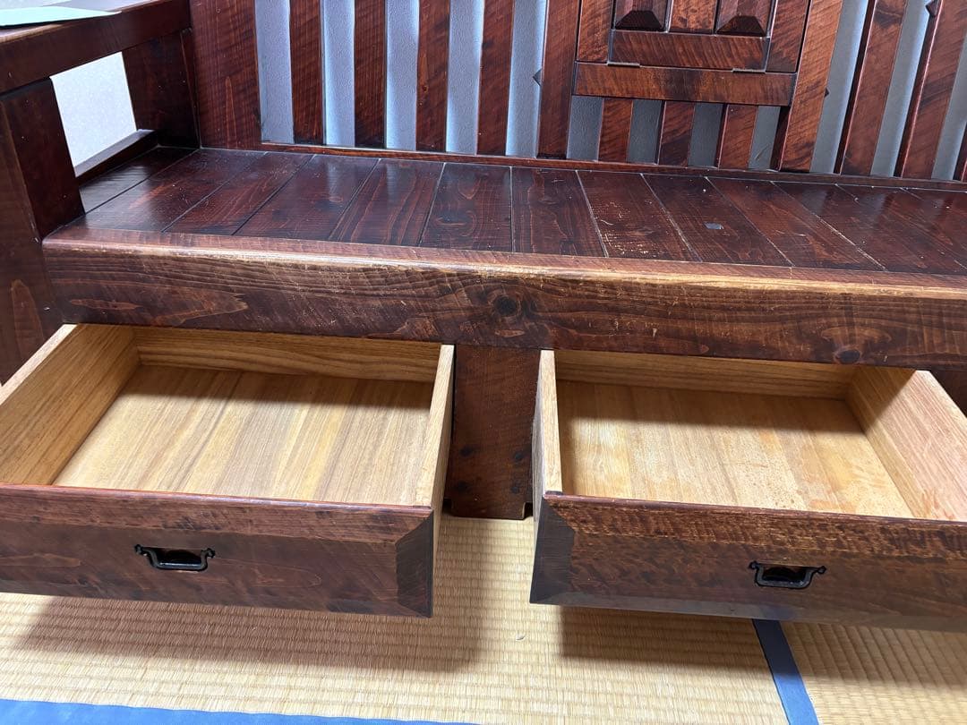 矢澤金太郎　無垢材の格子の長椅子　アンティーク