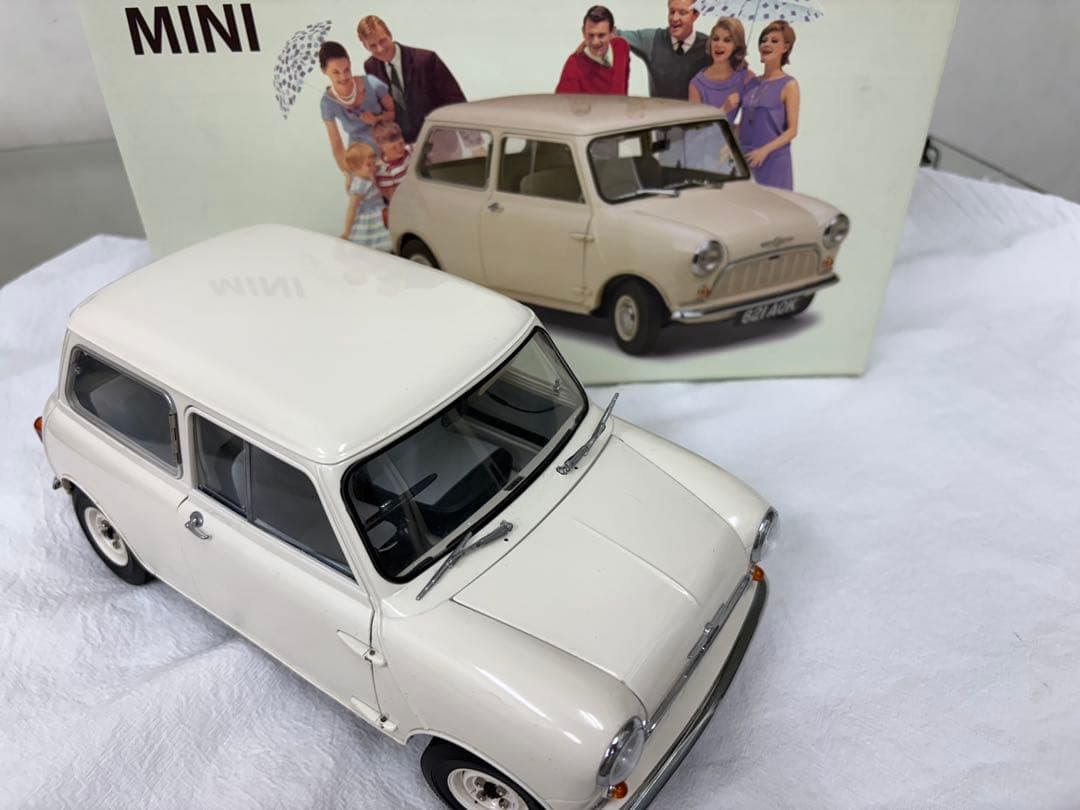 MINI 1/12スケールモデル ホワイト