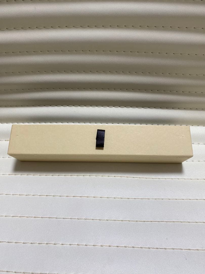 ルイヴィトン非売品ペーパーナイフ