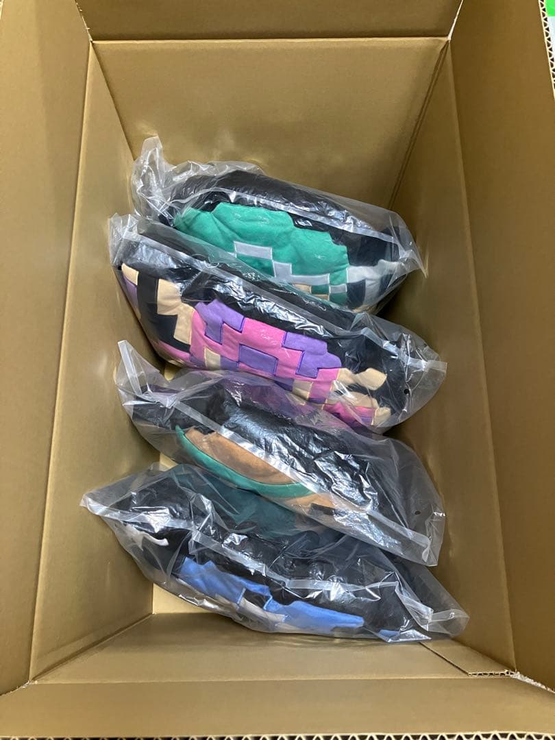 ドラゴンクエスト3 ドット ぬいぐるみ クッション 4個セット