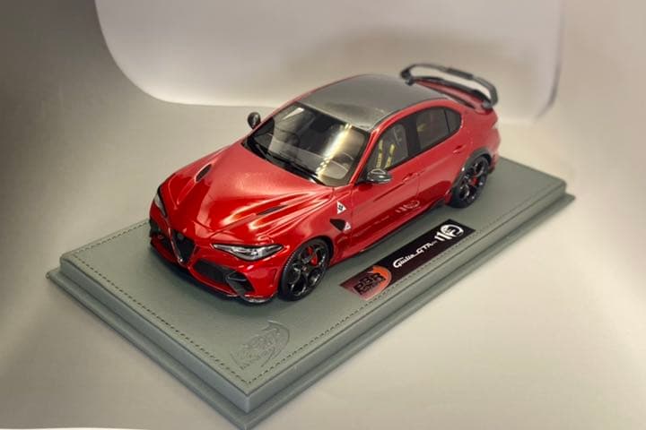 BBR 1/18 アルファロメオ Giulia GTAm