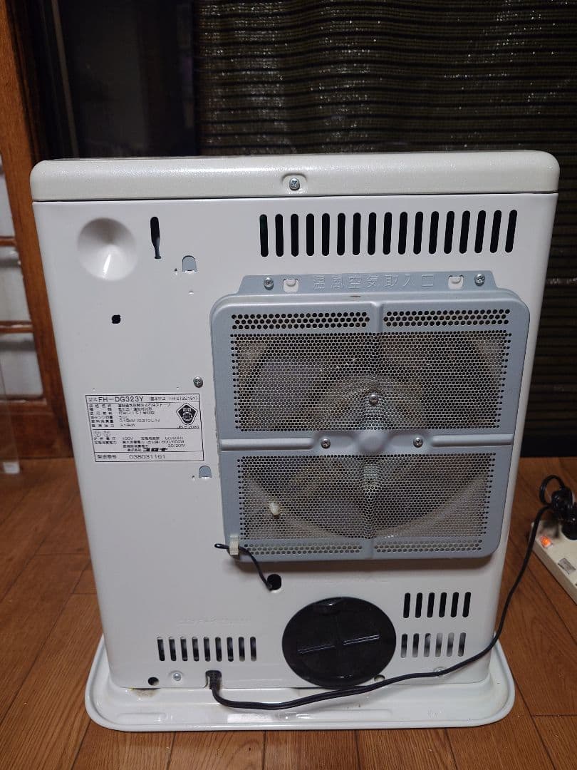 本格的な寒さ前にコロナ石油ファンヒーター