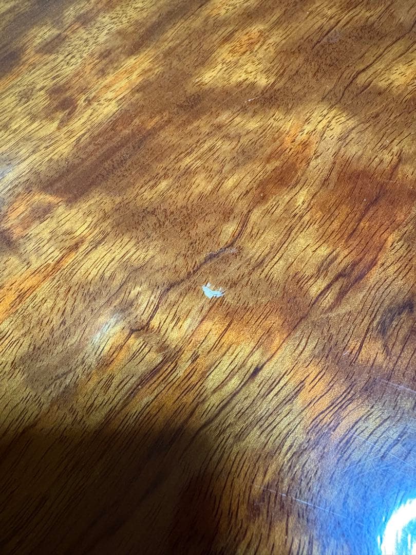 天然木（屋久杉かも）一枚板のテーブル　約152cm x 99cm