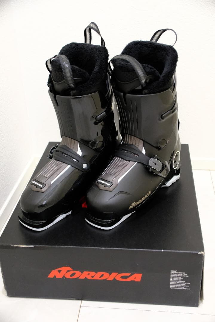 ノルディカ スキーブーツ リアエントリー NORDICA HF 75 W