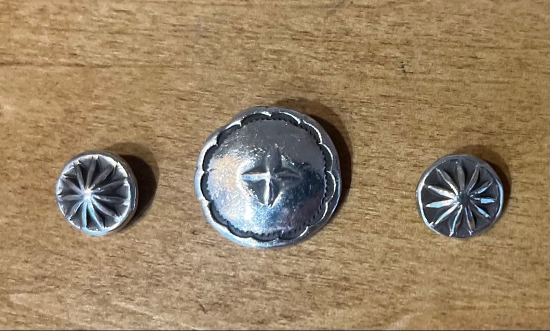 SUTDIO T&Y シルバーコンチョ3個セット