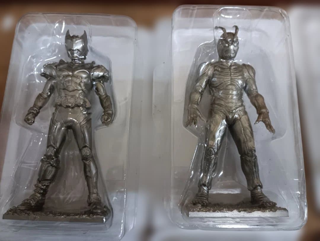 3996）DeAGOSTINI　仮面ライダー フィギュア コレクション １６体