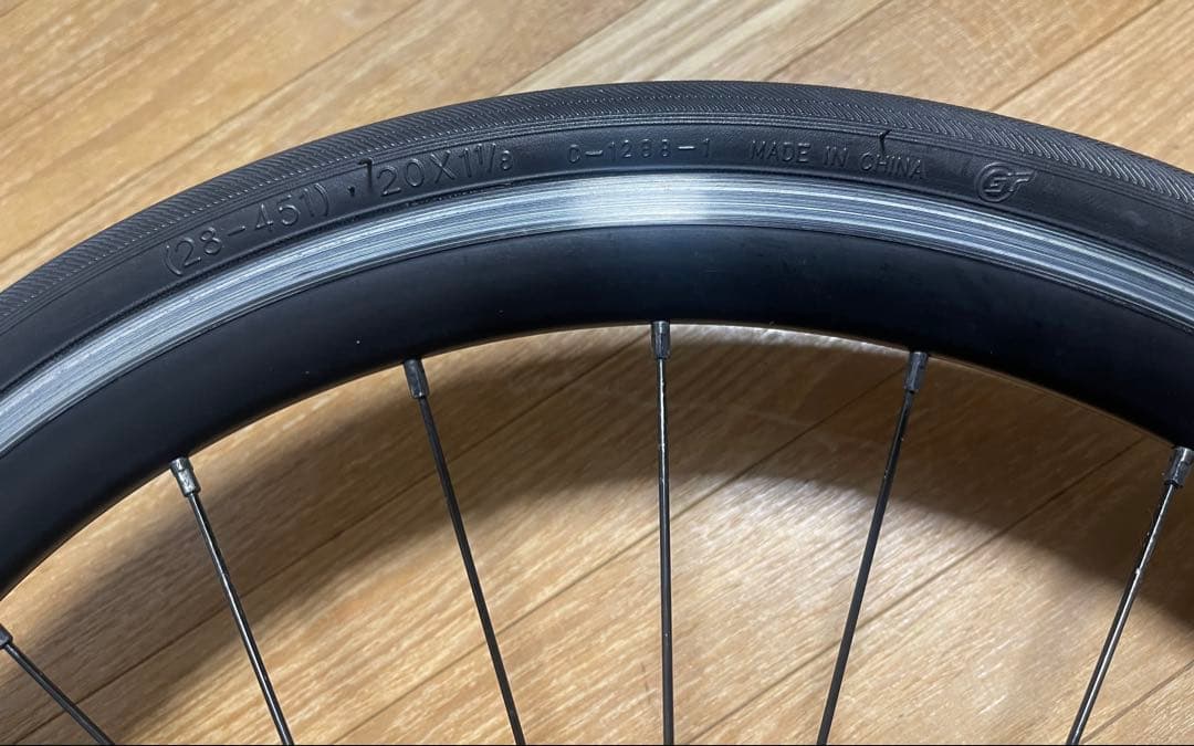 F100-R130 451サイズ　20インチ　リムホイールタイヤセットUSED