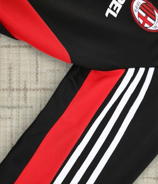 03/04 ACミラン ハーフジップ トレーニングウェア