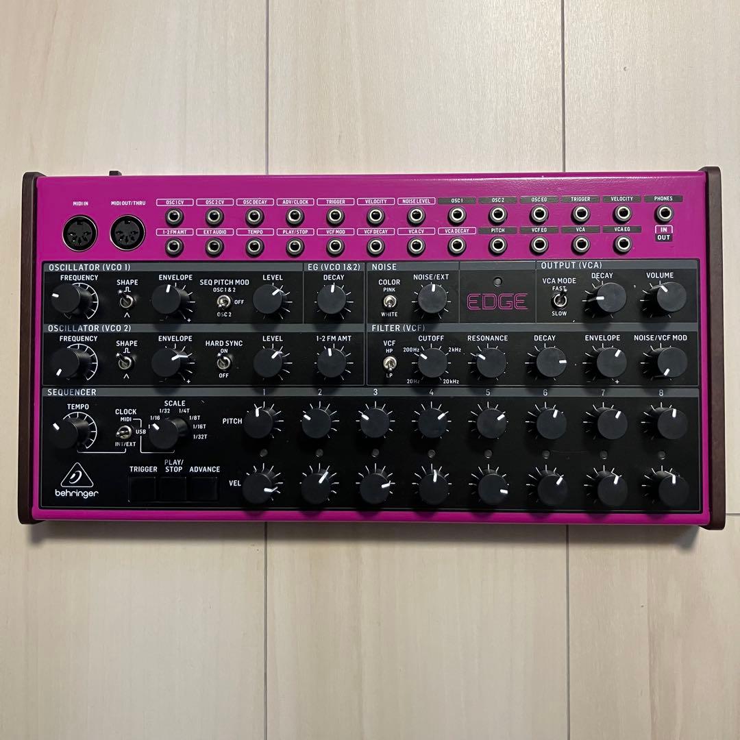 Behringer EDGE アナログシンセサイザー