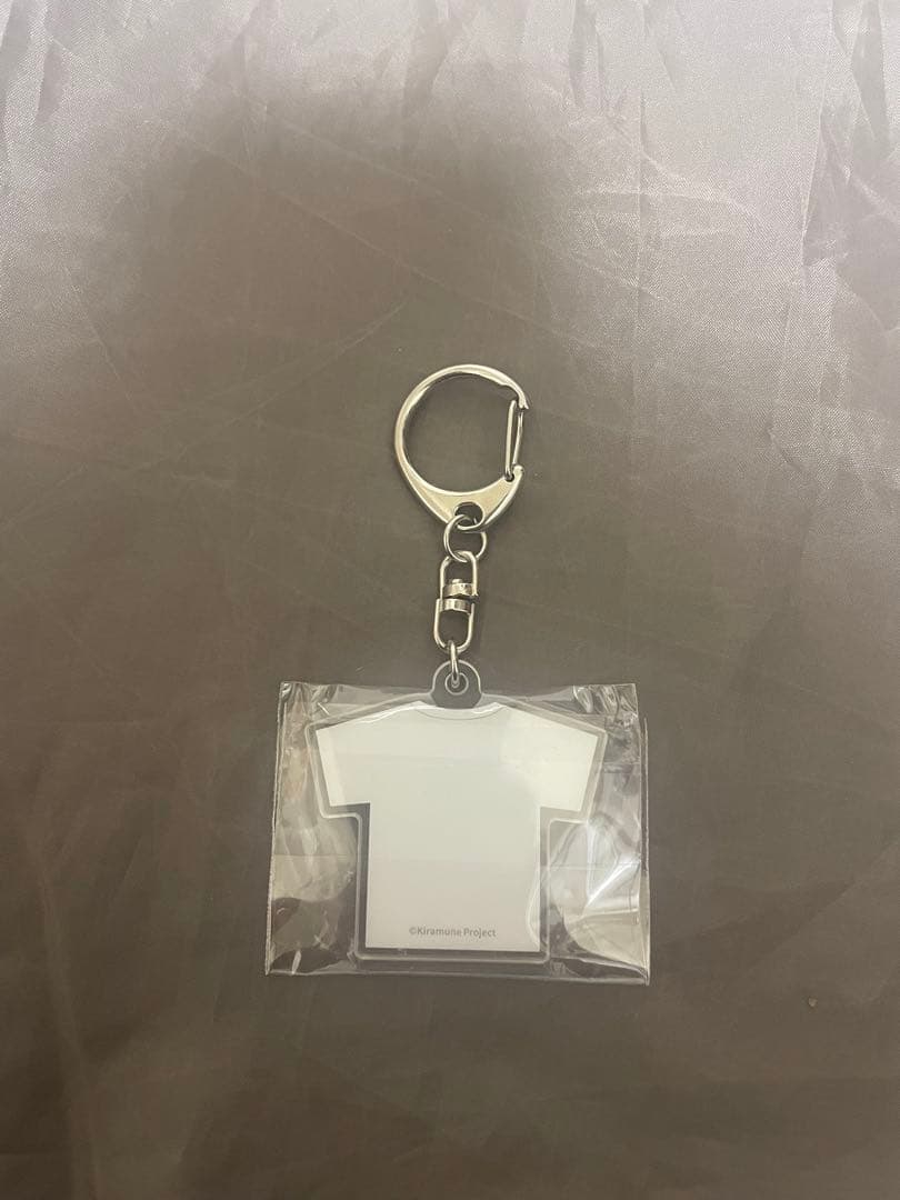 【KAmiYU】Tシャツ型アクリルキーホルダー 最強