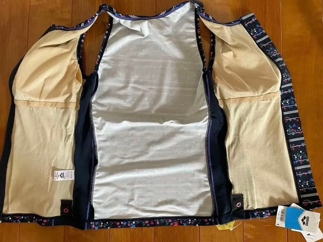 arena レディース水着