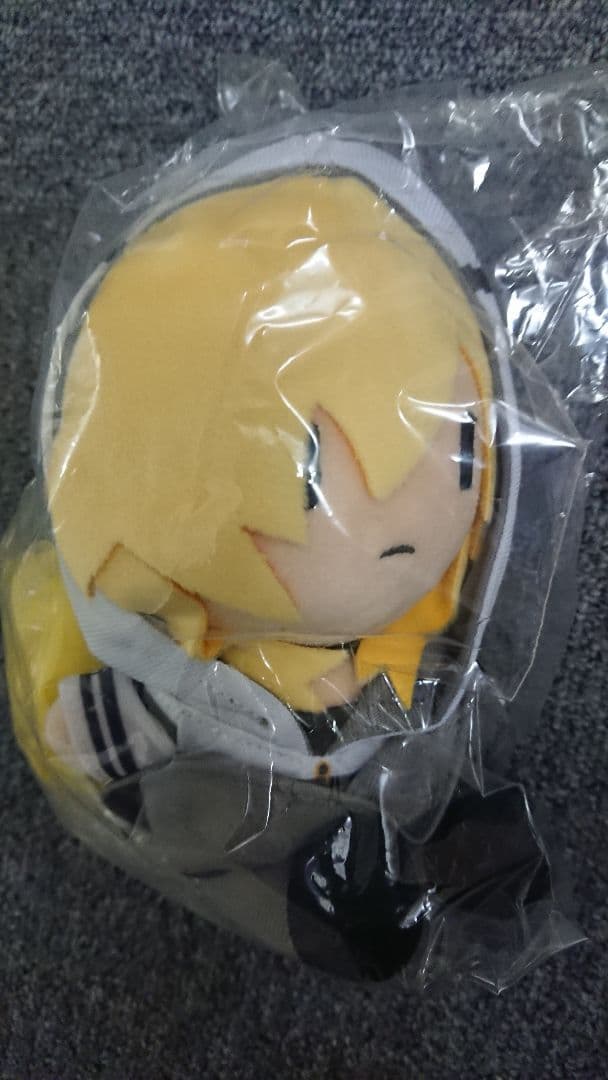 9-nine-　ぬいぐるみ　ゴースト