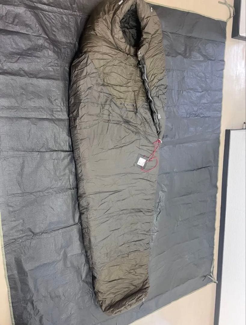 MAMMUT Tyin MTI Winter200L bisonシュラフ-18度