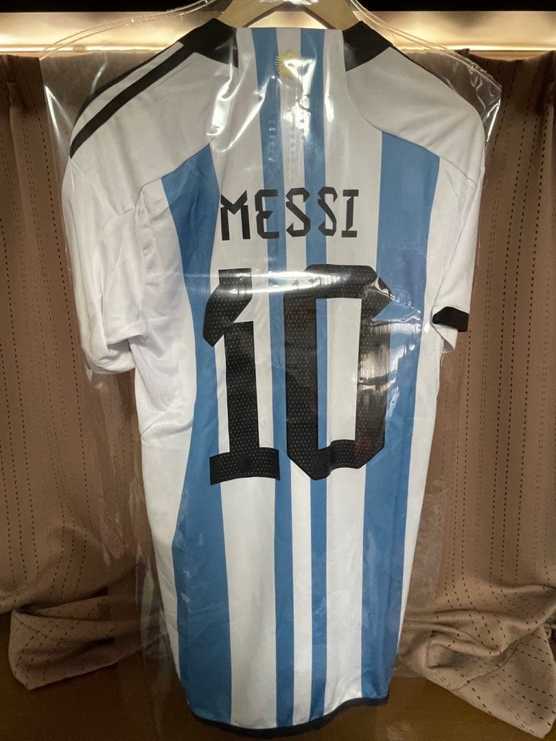 リオネル・メッシ　アルゼンチン代表　新品タグ付ユニフォーム　レプリカ