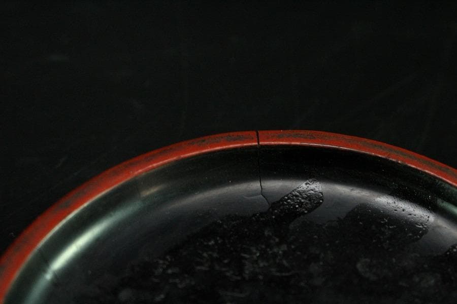 堆朱 刻果実虫 香合 漆 本堆朱保証 時代物(K-YC458)