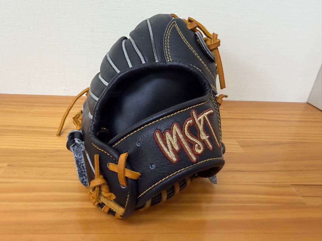 MSKT 村正 ムラマサ 型抜群 未使用 即戦力 硬式 外野手用グローブ