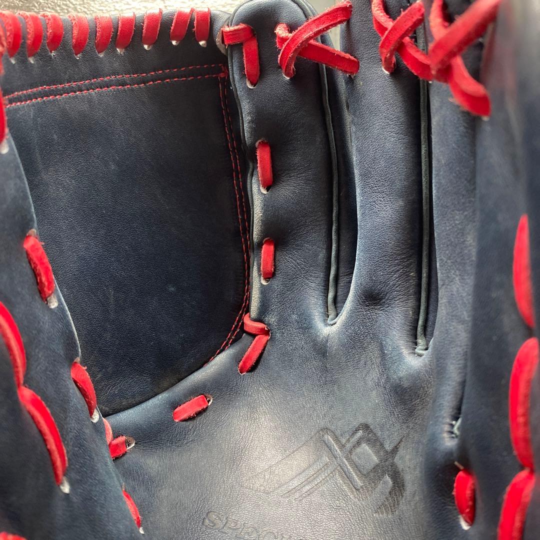 超貴重商品‼️野球投手用グラブ《読売巨人軍:長嶋終身名誉監督&侍モデル》