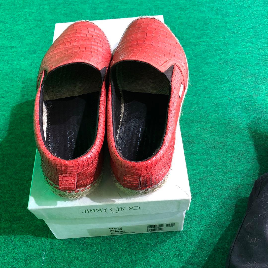 ジミーチュウ　赤一色　ロォーファ