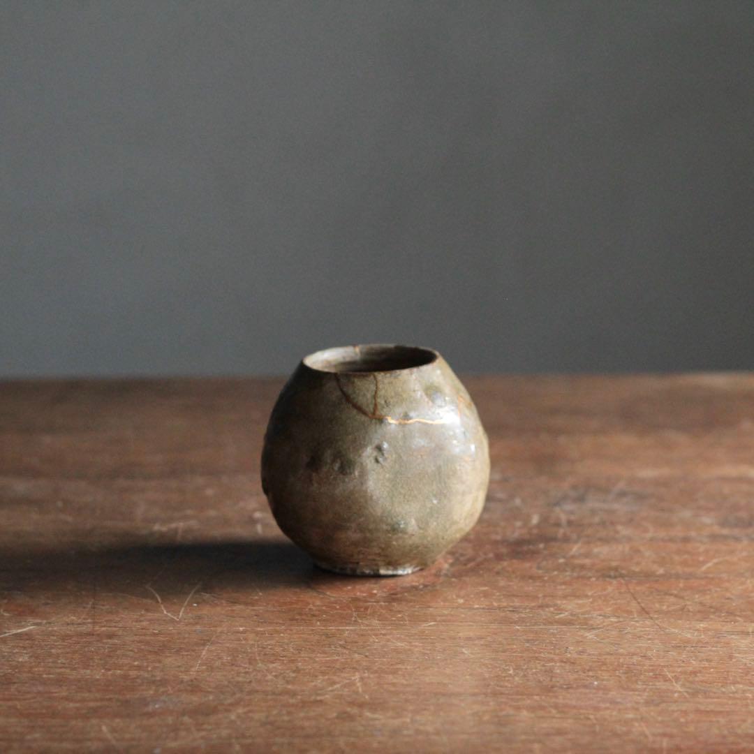 高麗青磁 小壺 ぐい呑み 酒器 朝鮮美術 古美術 古道具 アンティーク 盃