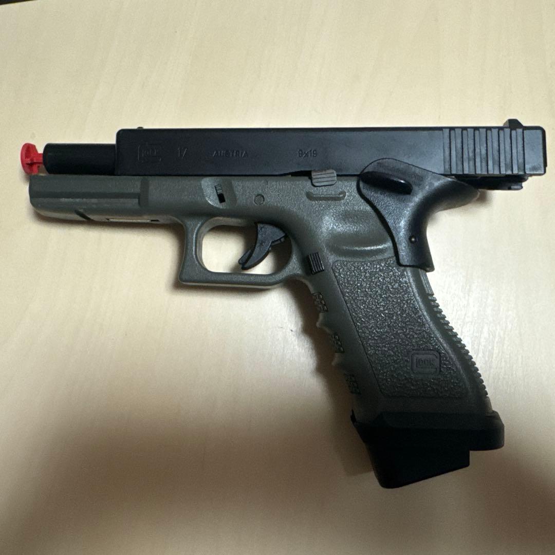東京マルイ　GLOCK G17カスタム　フォリッジ・グリーン