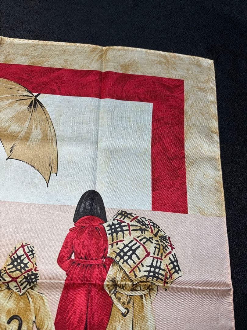新品タグ付き　BURBERRY 人気ハンカチ