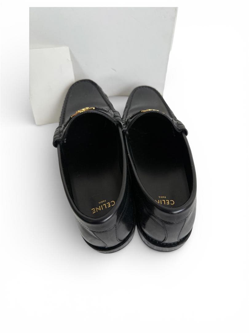 CELINEトリオンフローファー