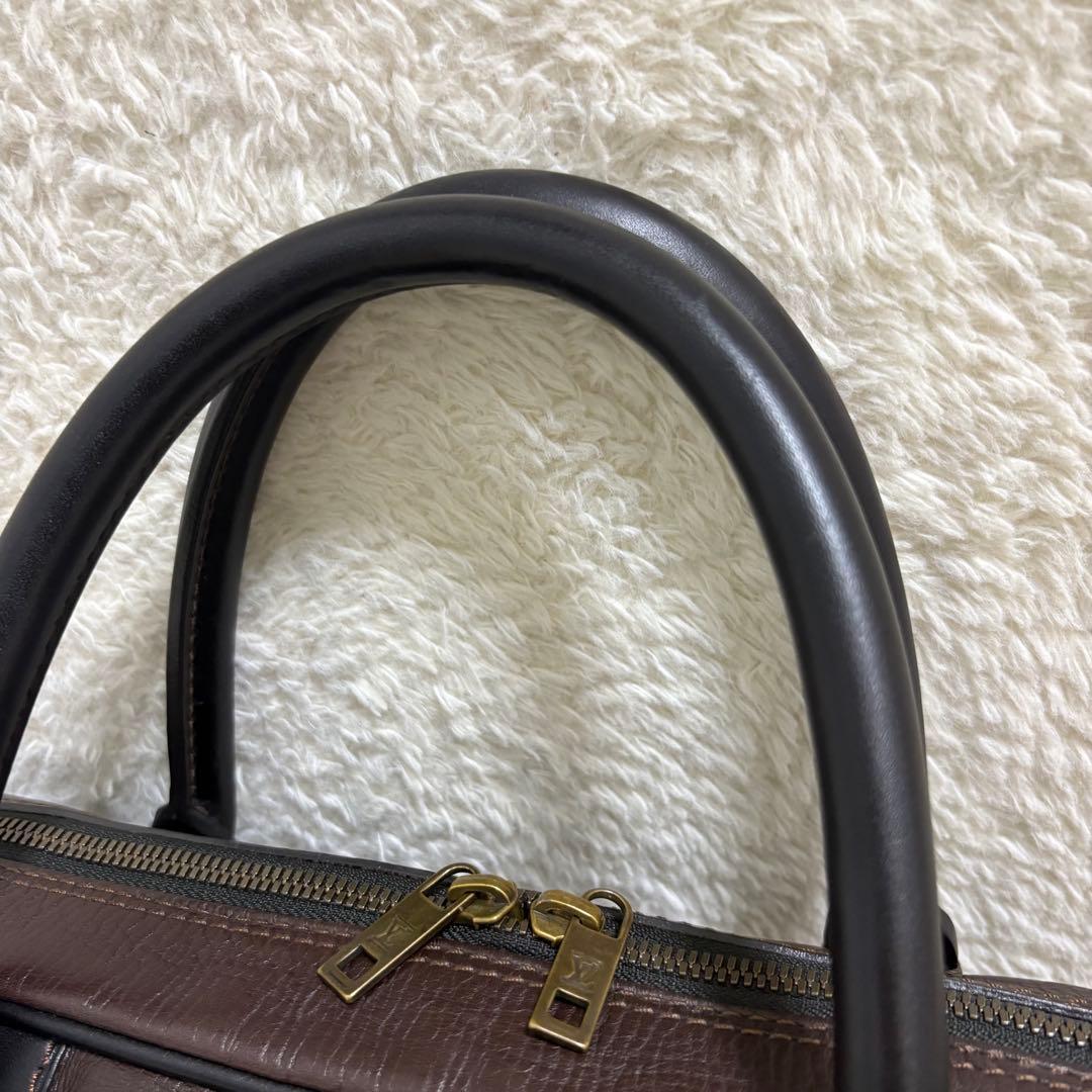 美品　ルイヴィトン　ユーロン　ユタ　ビジネスバッグ　トートバッグ　レザー　本革