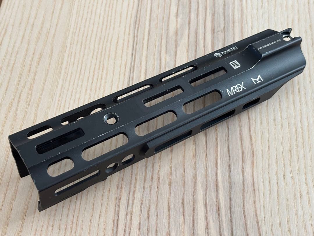 ハンドガード SCAR Kinetic MREX Mk2 M-LOK 2.2