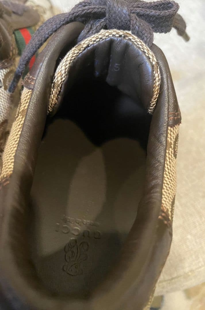 GUCCI　グッチ　スニーカー　キッズスニーカー