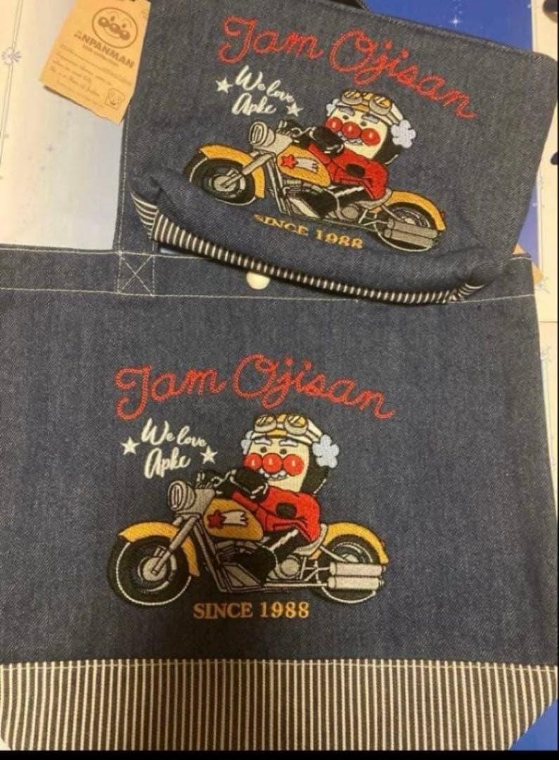 アンパンマンミュージアム限定ジャムおじさんポーチとトートバッグ