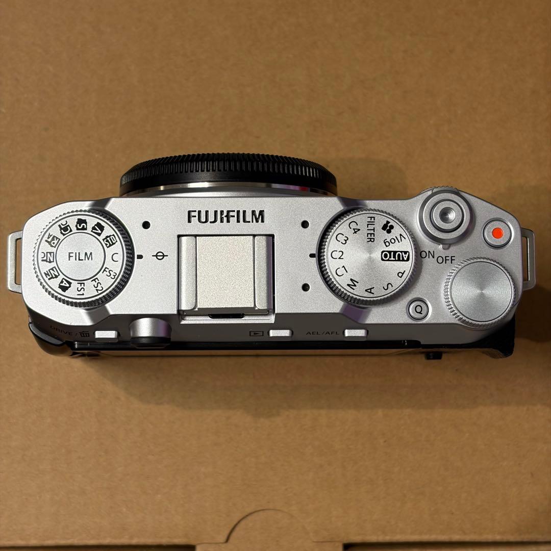 Fujifilm X-M5 ミラーレスカメラ 本体のみ