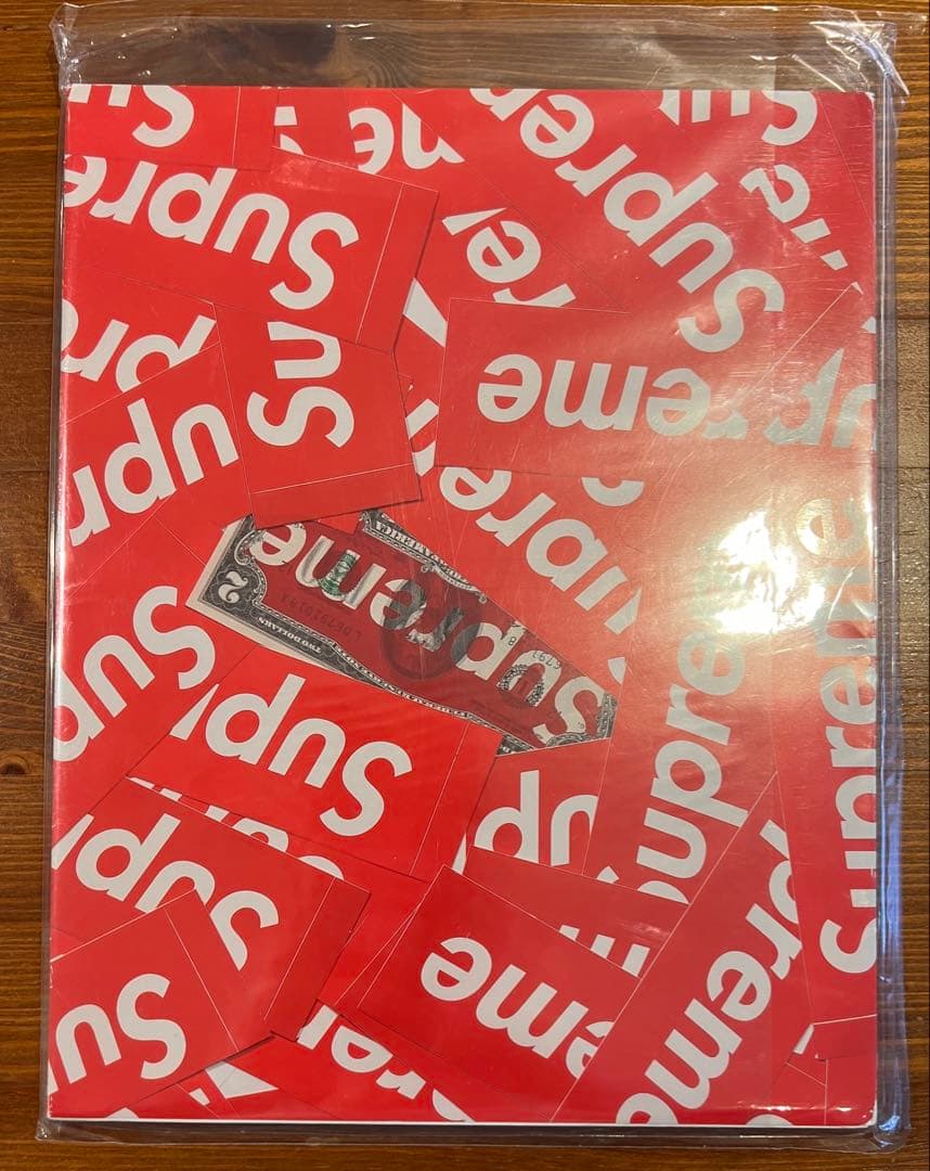 アクセサリー Supreme C.R.E.A.M. ARTCURIAL