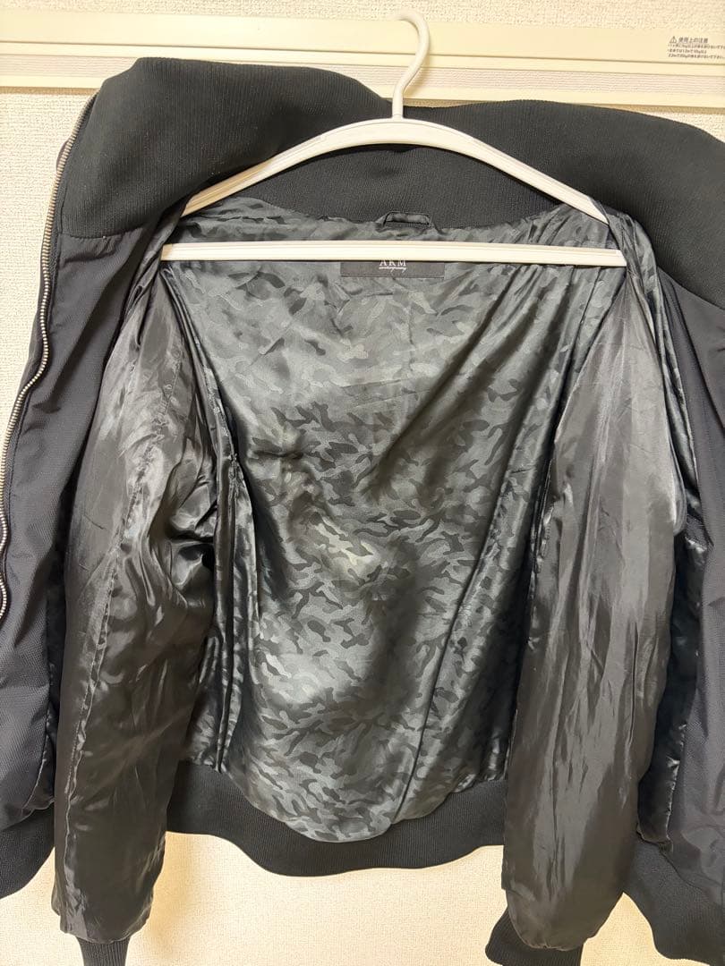 AKM Contemporaryダウンジャケット(保温性/防風性)