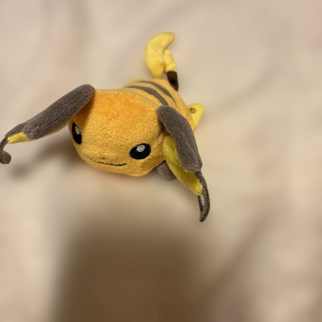 ポケモンセンター　ライチュウ　くったりぬいぐるみ　通常ver