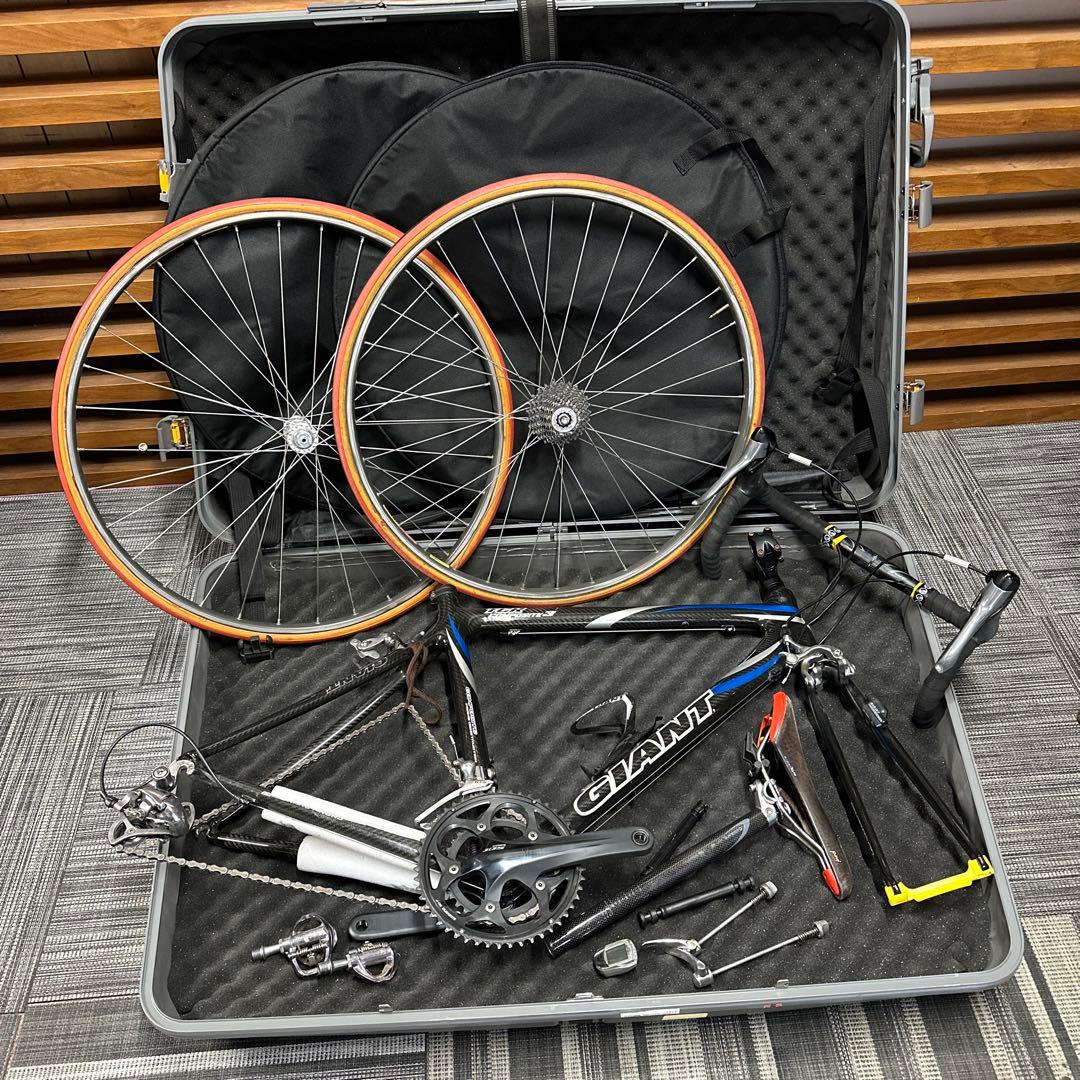 ◆ジャイアント◆ フルカーボン、105.デュラエース、軽量、極上、ケースおまけ、