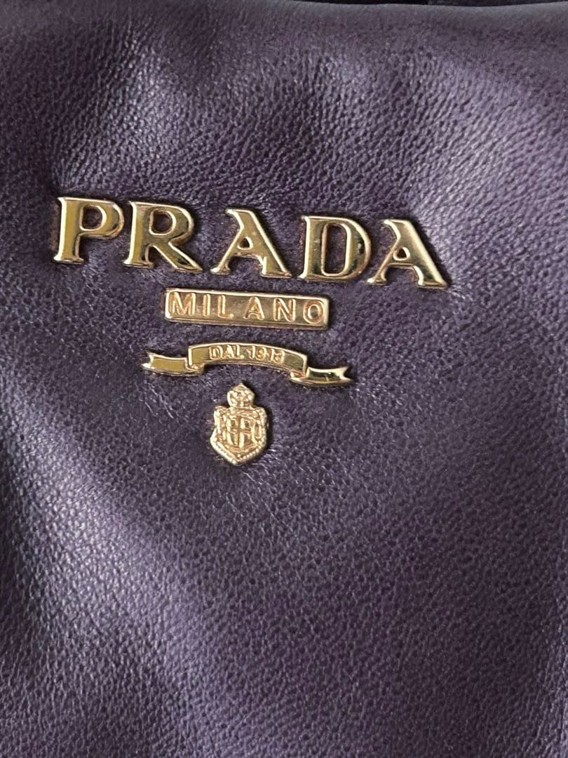 PRADA パープル レザー ハンドバッグ