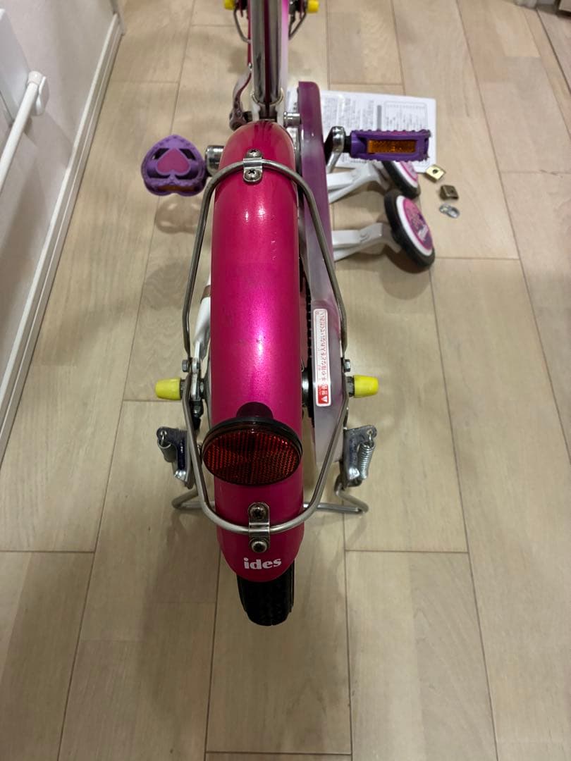 16インチ　ミニーマウス自転車