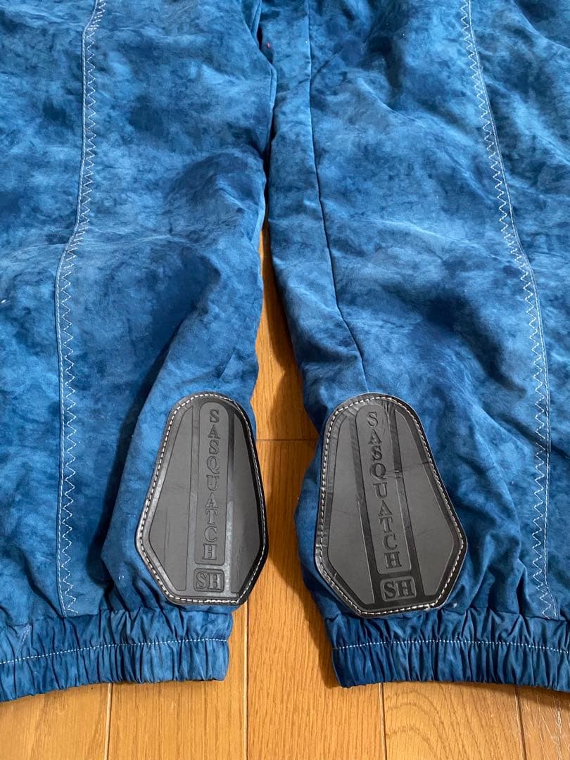 SASQUATCH サスクワッチ　スキーウェア　Ｌ