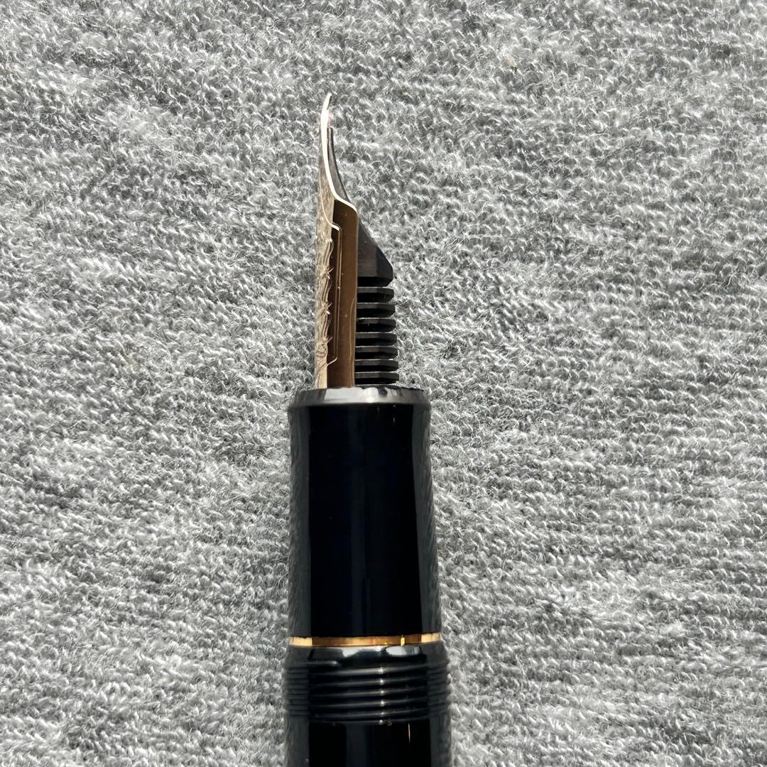 【万年筆】 PILOT │ CUSTOM 743 │ 14K-585 PO