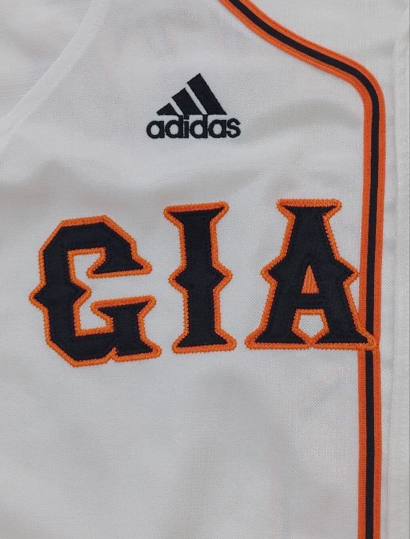 読売ジャイアンツ　坂本勇人　アディダス　ハイグレード　ユニフォーム　Lサイズ