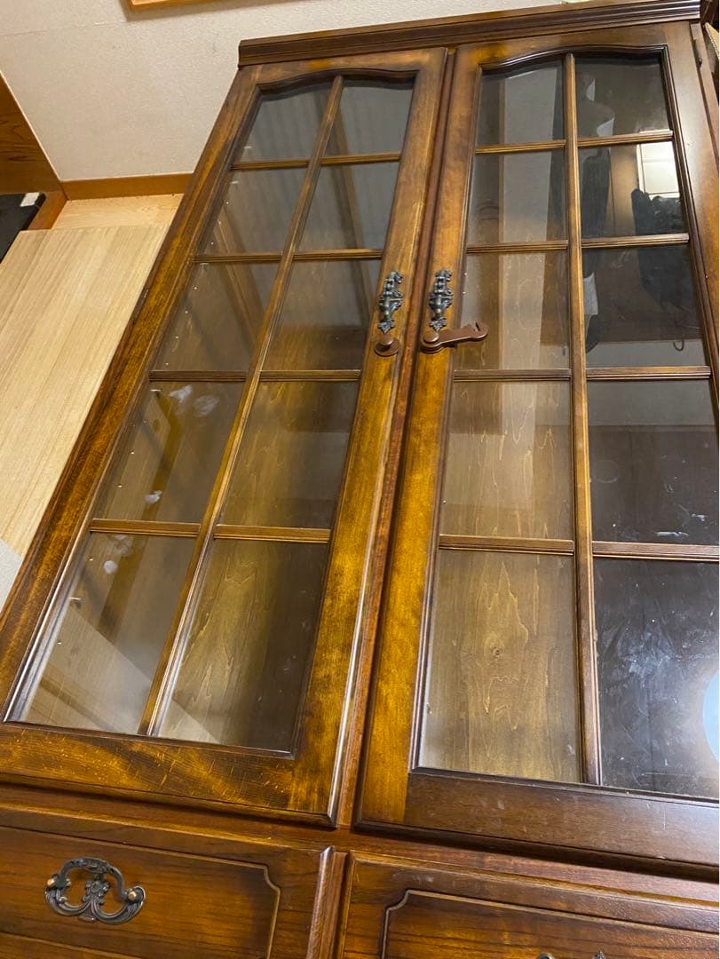 美品。カリモク本棚。