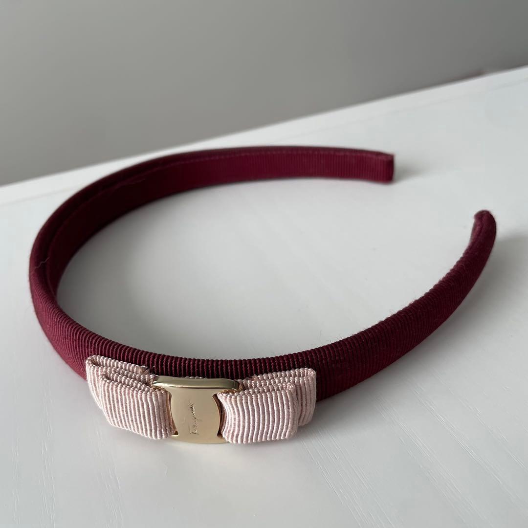 フェラガモ　カチューシャ